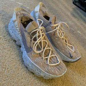 Nike Space Hippie 04 tennis shoes